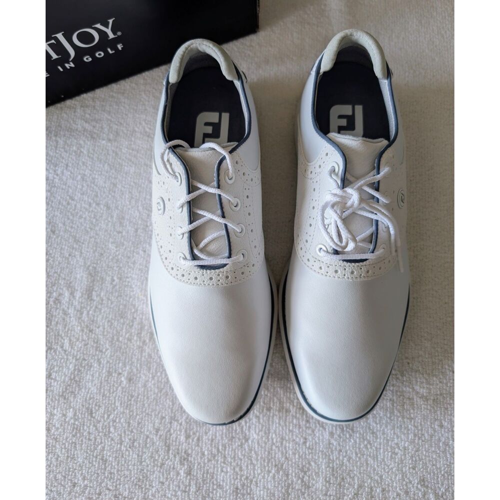 FootJoy Traditions Golf Shoes Womens 7.5M Spikeless Waterproof NIB